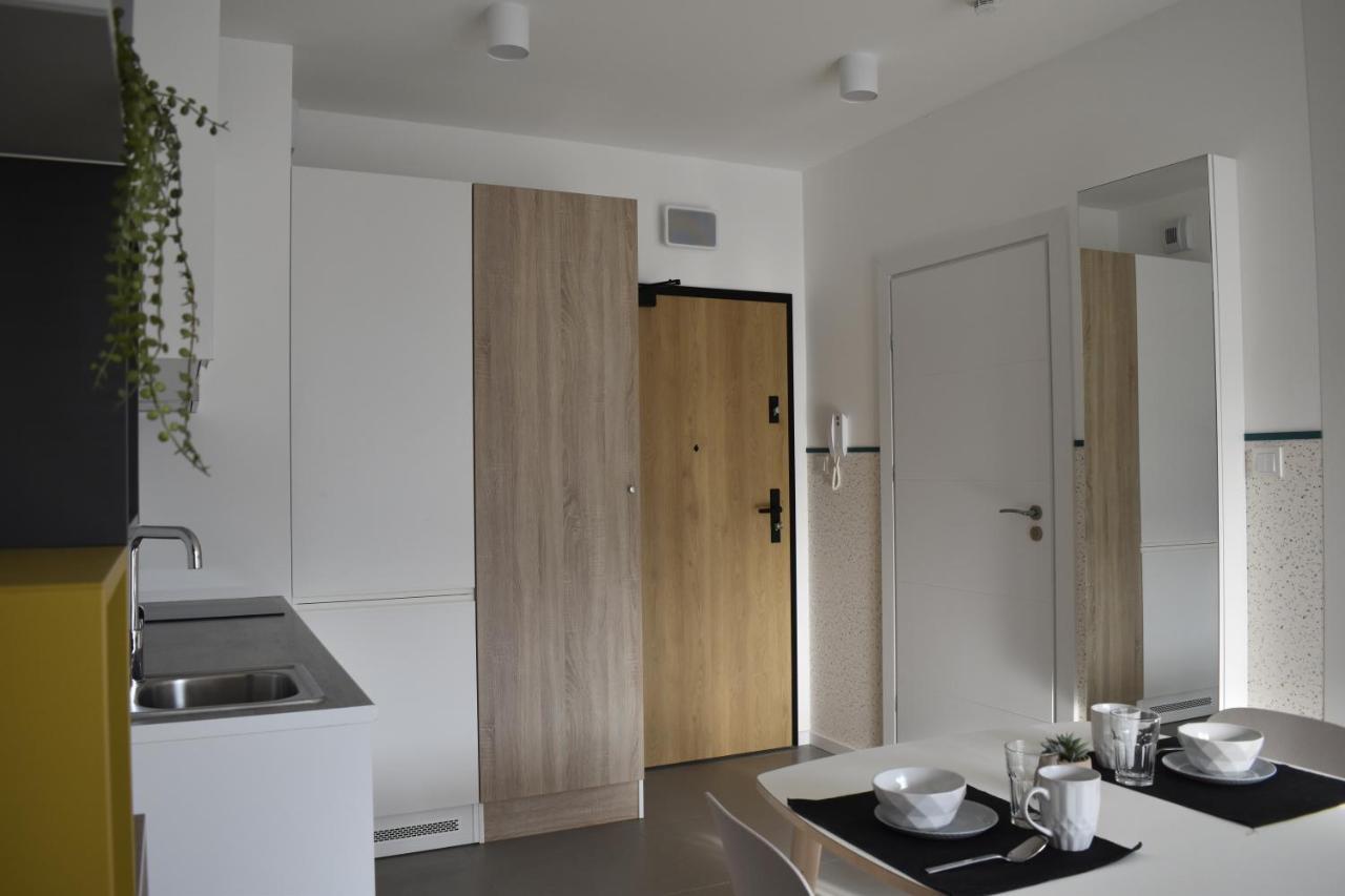 White Apartment Modern Tower Atal Gdynia Dış mekan fotoğraf