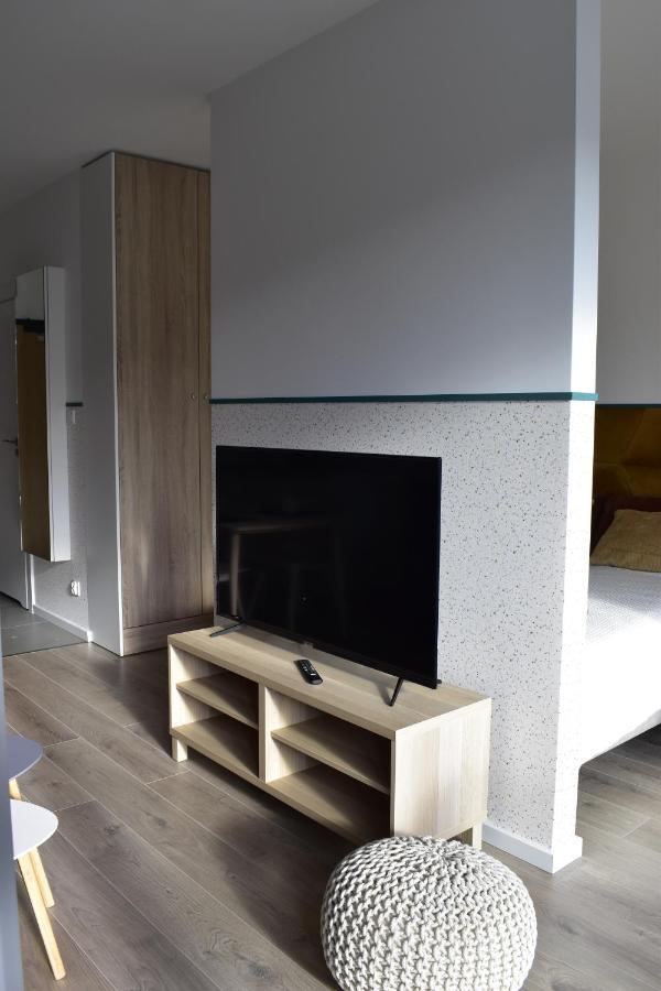 White Apartment Modern Tower Atal Gdynia Dış mekan fotoğraf