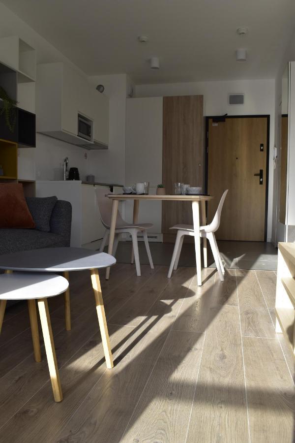 White Apartment Modern Tower Atal Gdynia Dış mekan fotoğraf